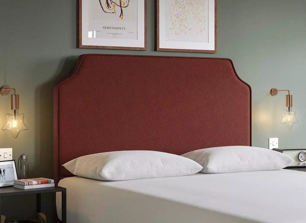 Red bedroom ideas