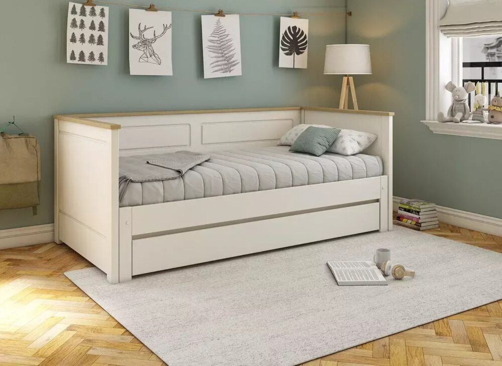 Day bed bedroom ideas