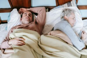 How long it should take to fall asleep?