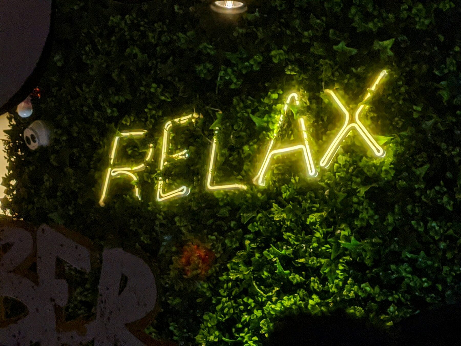 Relax sign